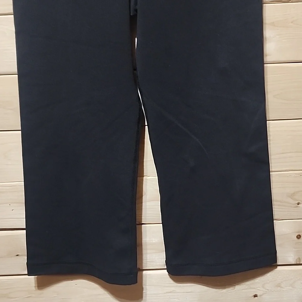 Lululemon Groove Crop Reversible Leggings  size 4